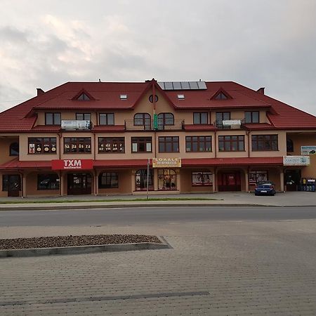 Gosciniec Ustrzycki Hotel Ustrzyki Dolne Exterior foto